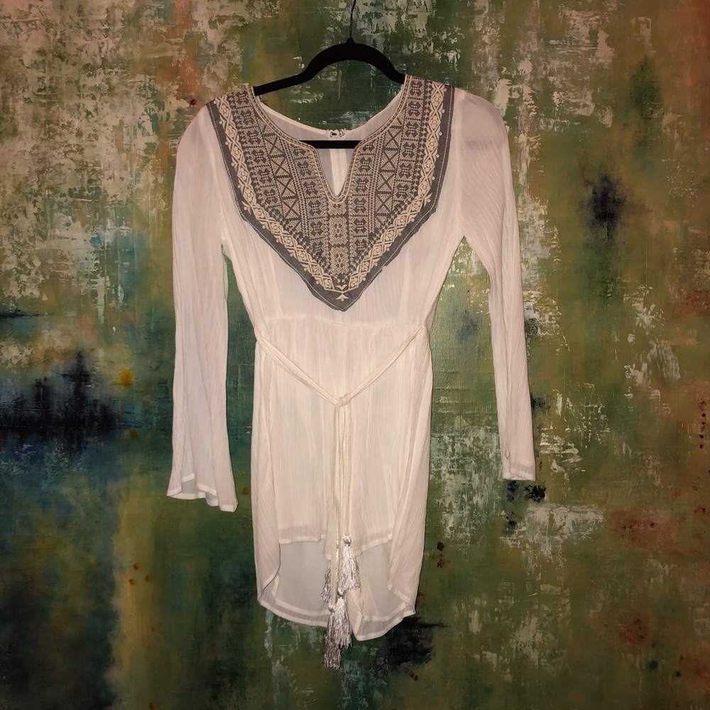LAST CHANCE NWT White Featherfox Indikah Romper